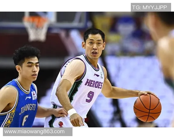 张庆鹏：从篮球场上的传奇到人生道路上的奋斗者